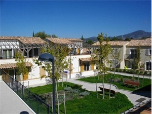 t3 à la vente -   84340  MALAUCENE, surface 44 m2 vente t3 - UBI457316300